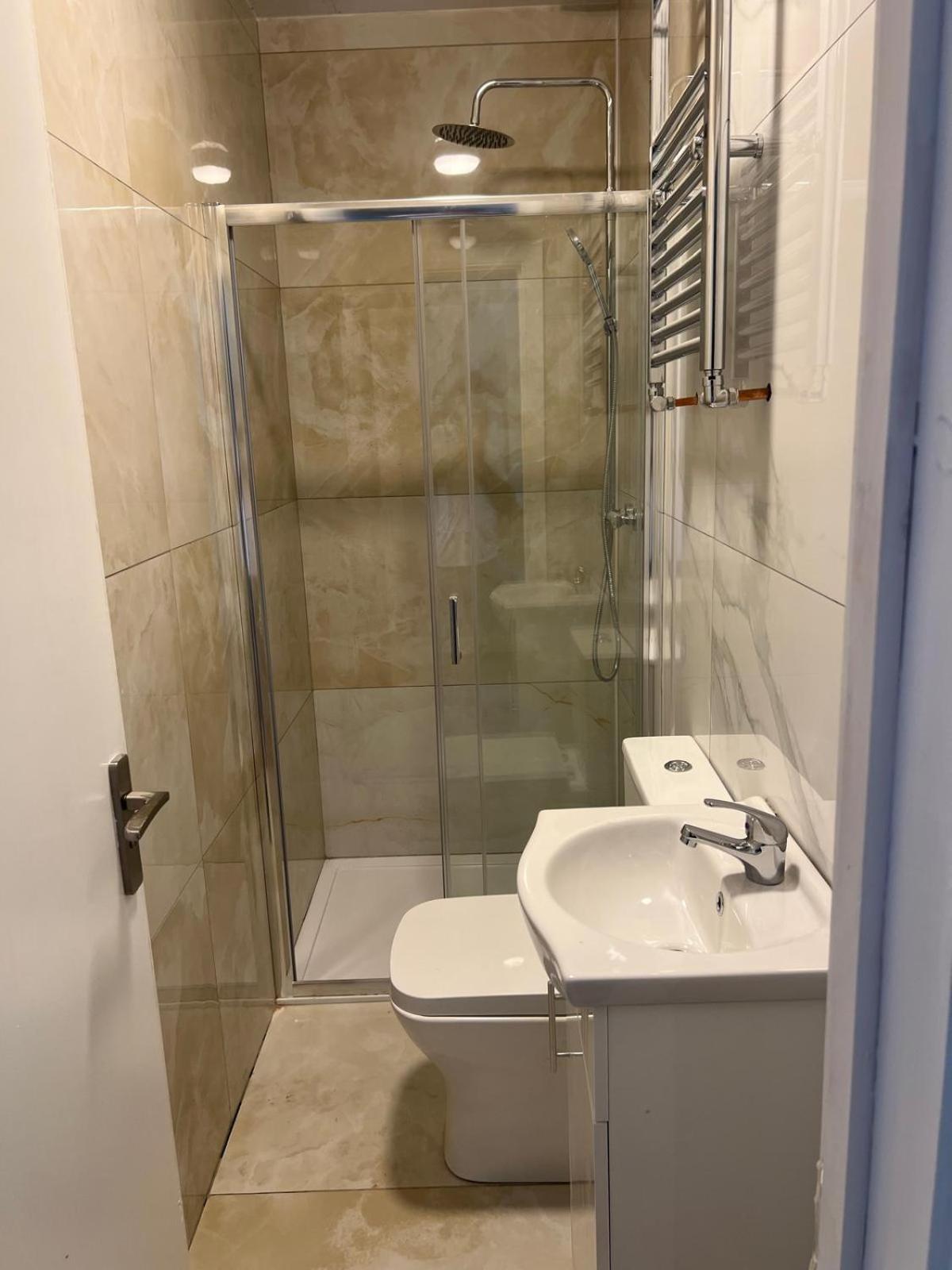 Good Priced Single Rooms In Northolt Экстерьер фото
